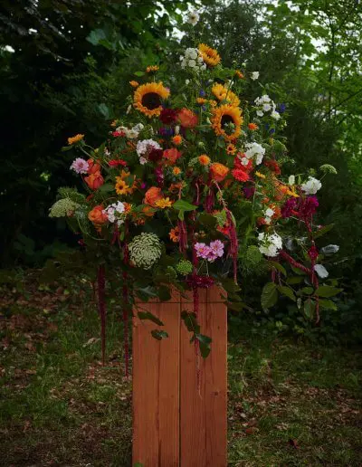 Imposantes Arrangement Mit Sonnenblumen